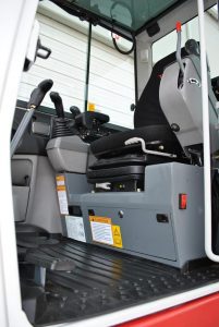 TB240 Operator Station