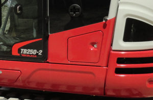 Full fill on the side of TB250-2