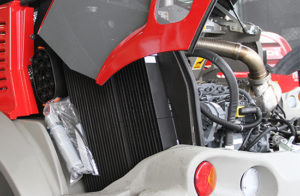 Side angle of TW80 Series 3 Side by side's engine