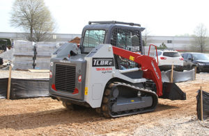 TL8R2 Working on Jobsite