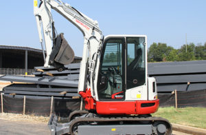 TB257FR Right Side of Machine