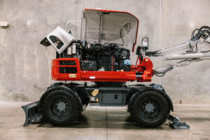 TB395W service doors open